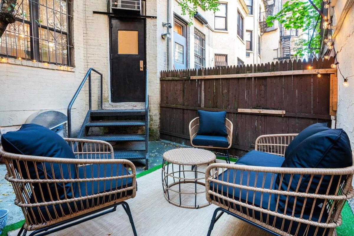 74-1c New With Private Outdoors - Gym Apartment